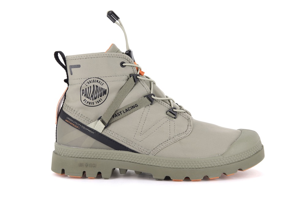 Palladium PAMPA TRAVEL LITE+ WATERPROOF Men\'s Boots Dune | Canada-4398