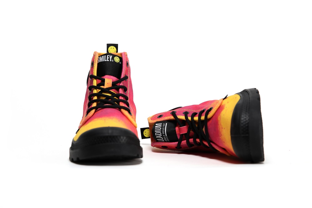 Palladium PAMPA X SMILEY 50 Women's Boots Yellow / Pink / Orange | Canada-5429